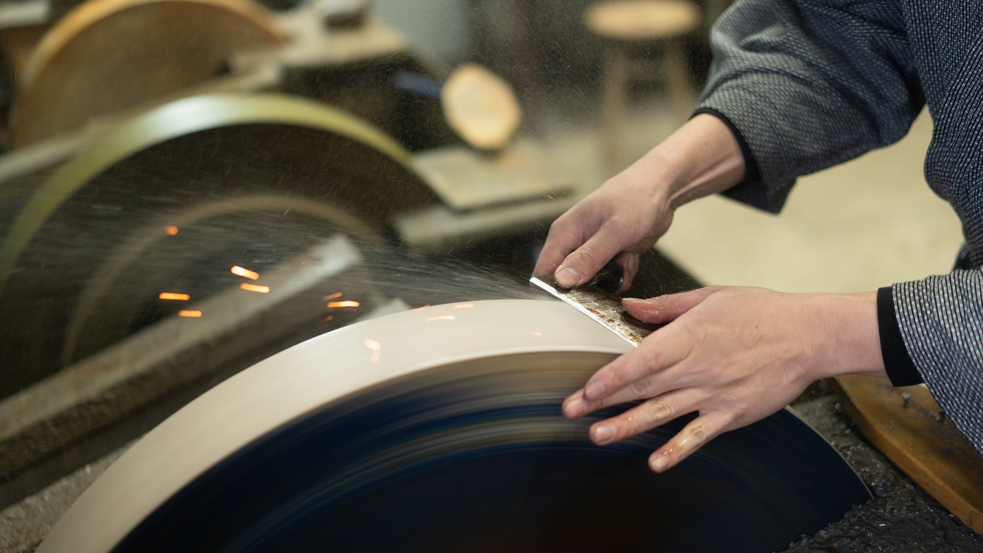 隈部刃物製作所